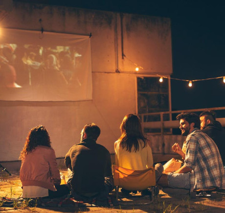 Outdoor Screening Zone