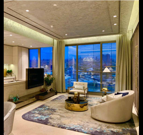 Living Room & Kitchen