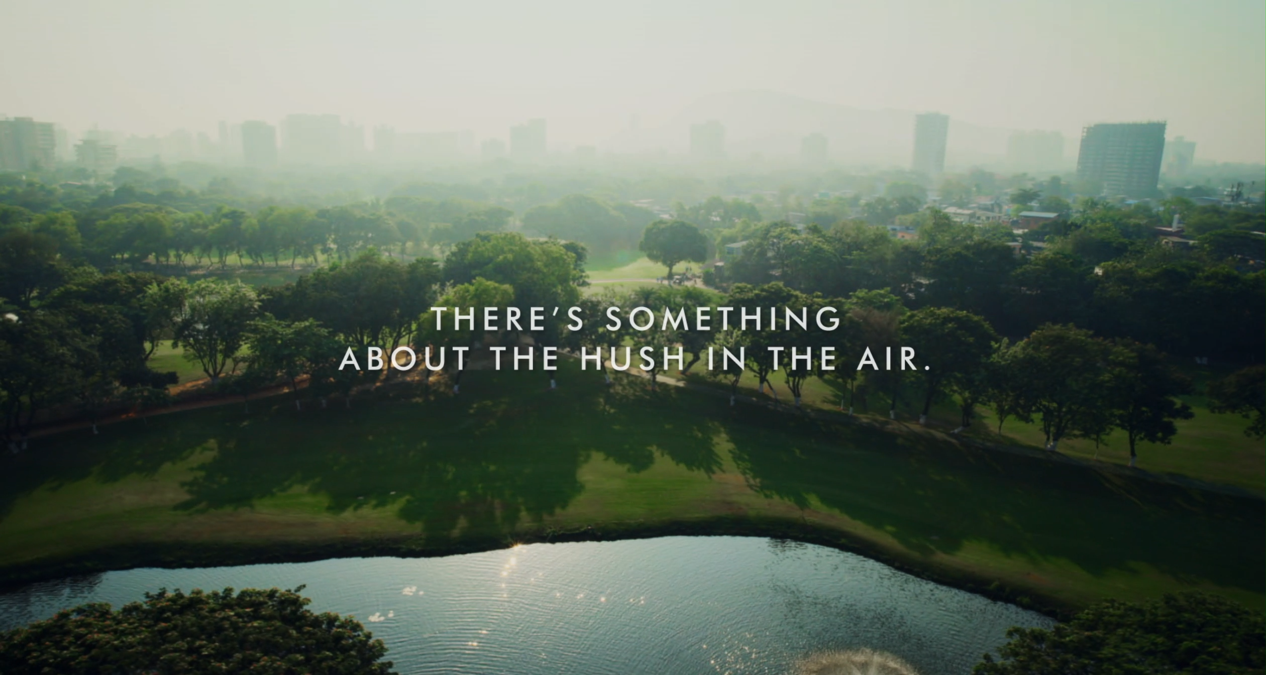 Luxury Living with Rustomjee Balmoral Golflinks